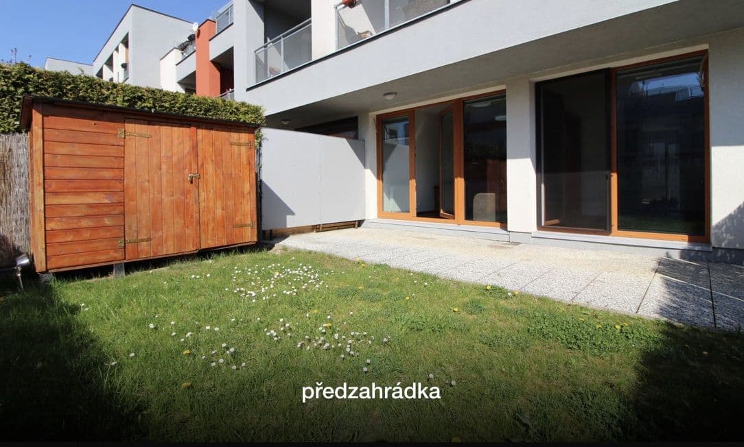 Pronájem bytu 2+kk 43 m², K Dálnici, Praha, Praha Pronájem bytu 2+kk 43 m², K Dálnici, Praha, Praha