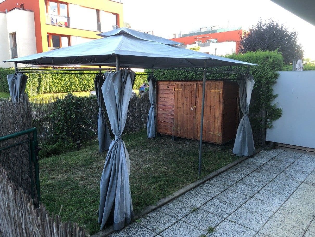 Pronájem bytu 2+kk 43 m², K Dálnici, Praha, Praha Pronájem bytu 2+kk 43 m², K Dálnici, Praha, Praha