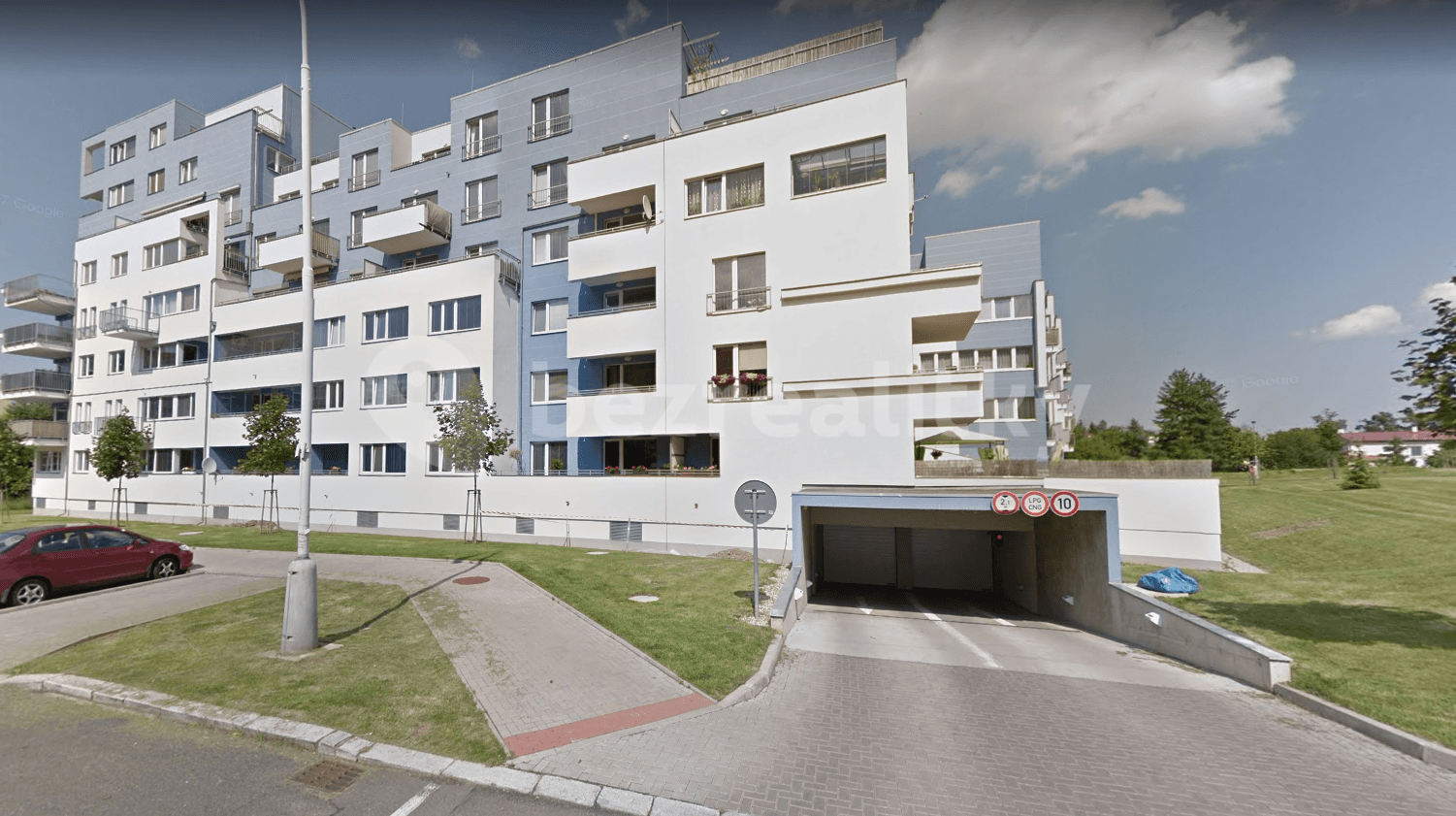 Pronájem garáže 13 m², Chlebovická, Praha, Praha Pronájem garáže 13 m², Chlebovická, Praha, Praha