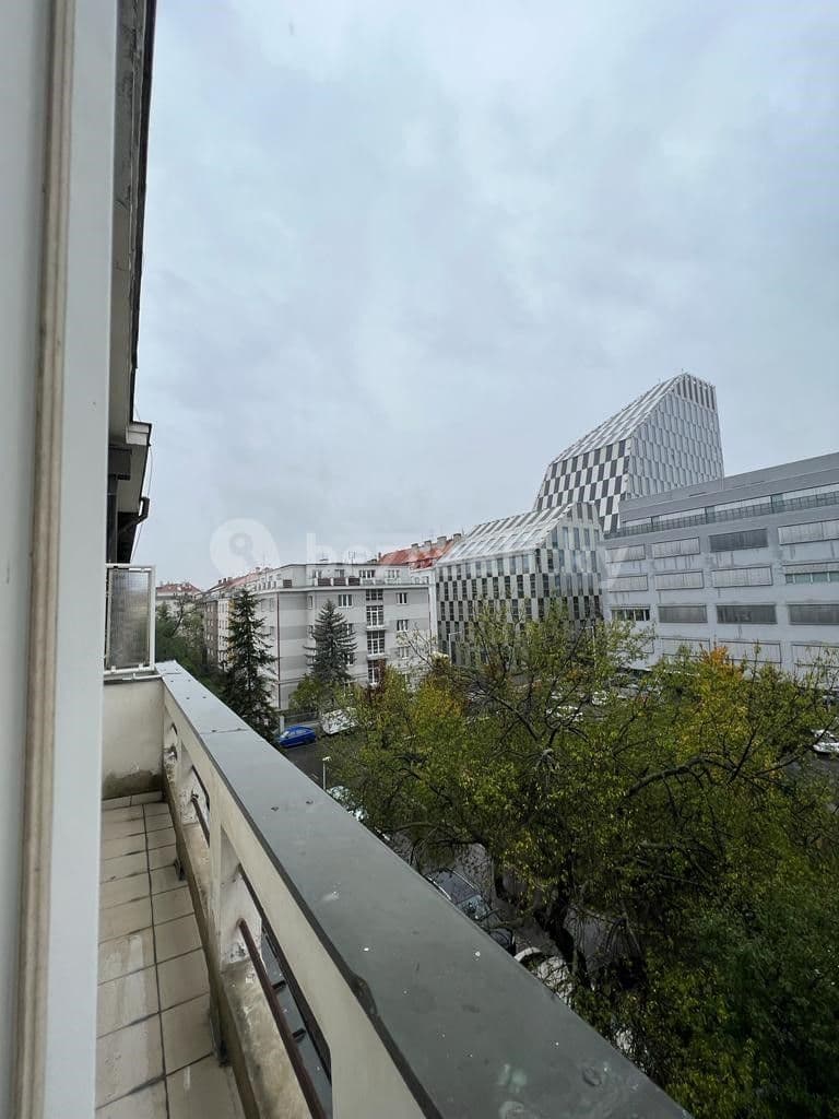 Pronájem bytu 1+1 37 m², Kouřimská, Praha, Praha Pronájem bytu 1+1 37 m², Kouřimská, Praha, Praha