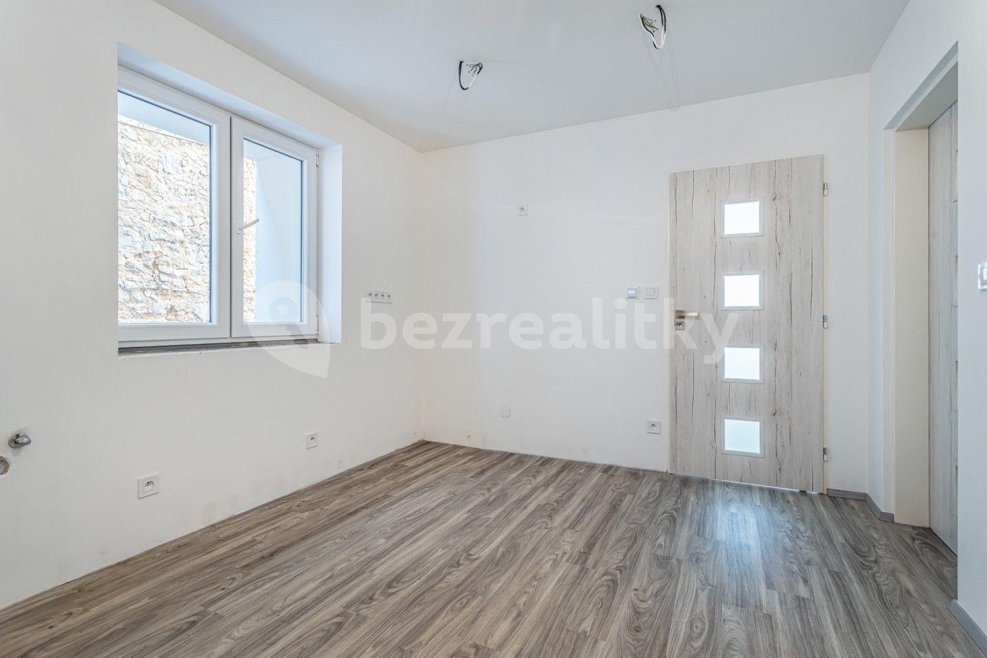 Prodej bytu 2+kk 40 m², Mořina, Středočeský kraj