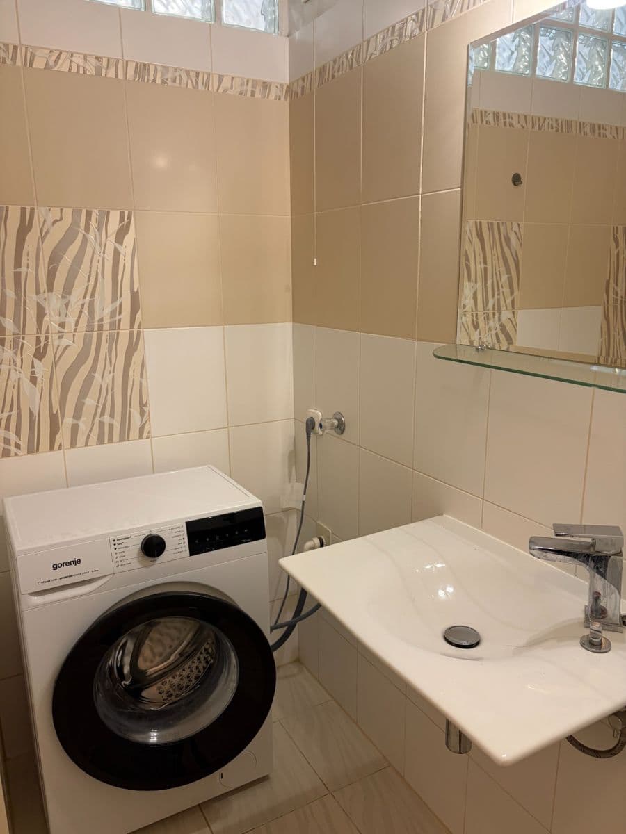 Pronájem bytu 2+kk 55 m², Jihlavská, Praha, Praha Pronájem bytu 2+kk 55 m², Jihlavská, Praha, Praha