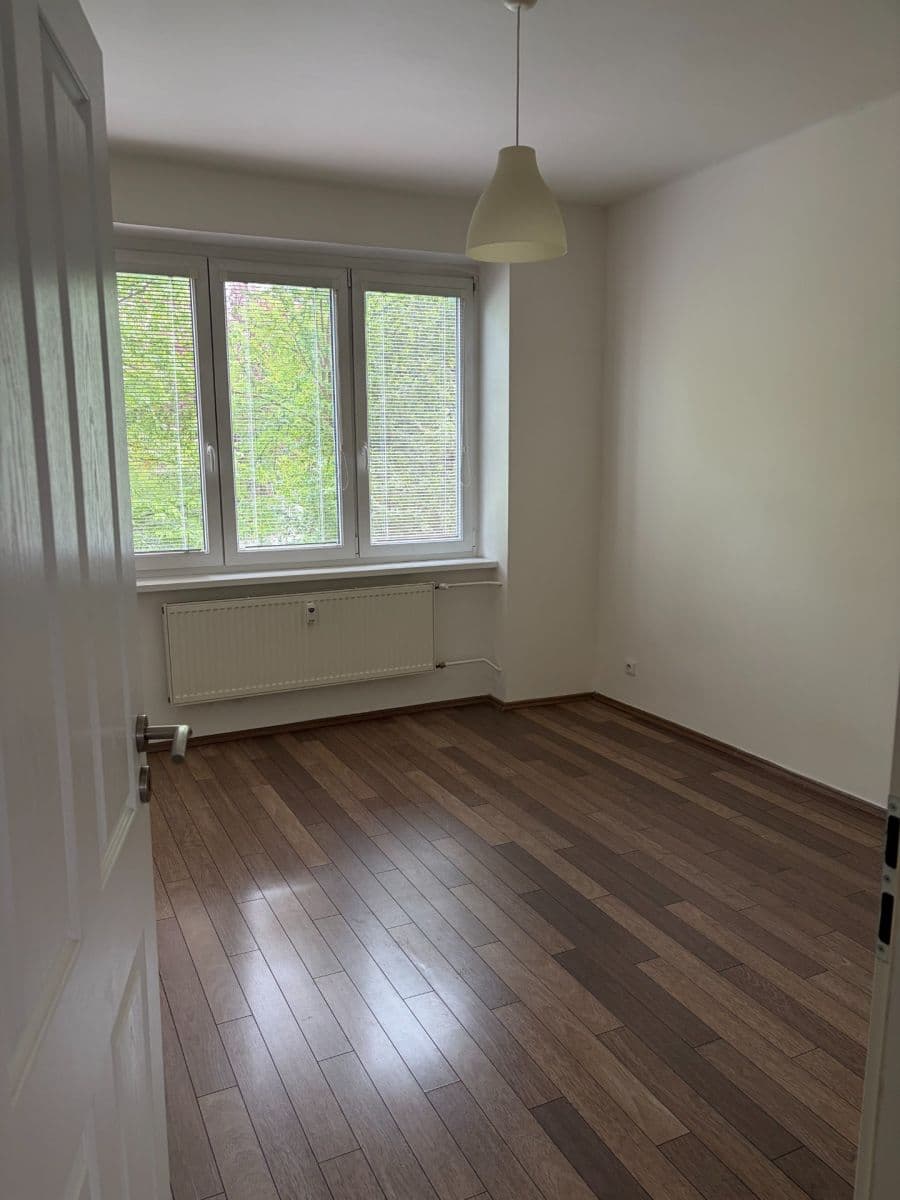 Pronájem bytu 2+kk 55 m², Jihlavská, Praha, Praha Pronájem bytu 2+kk 55 m², Jihlavská, Praha, Praha