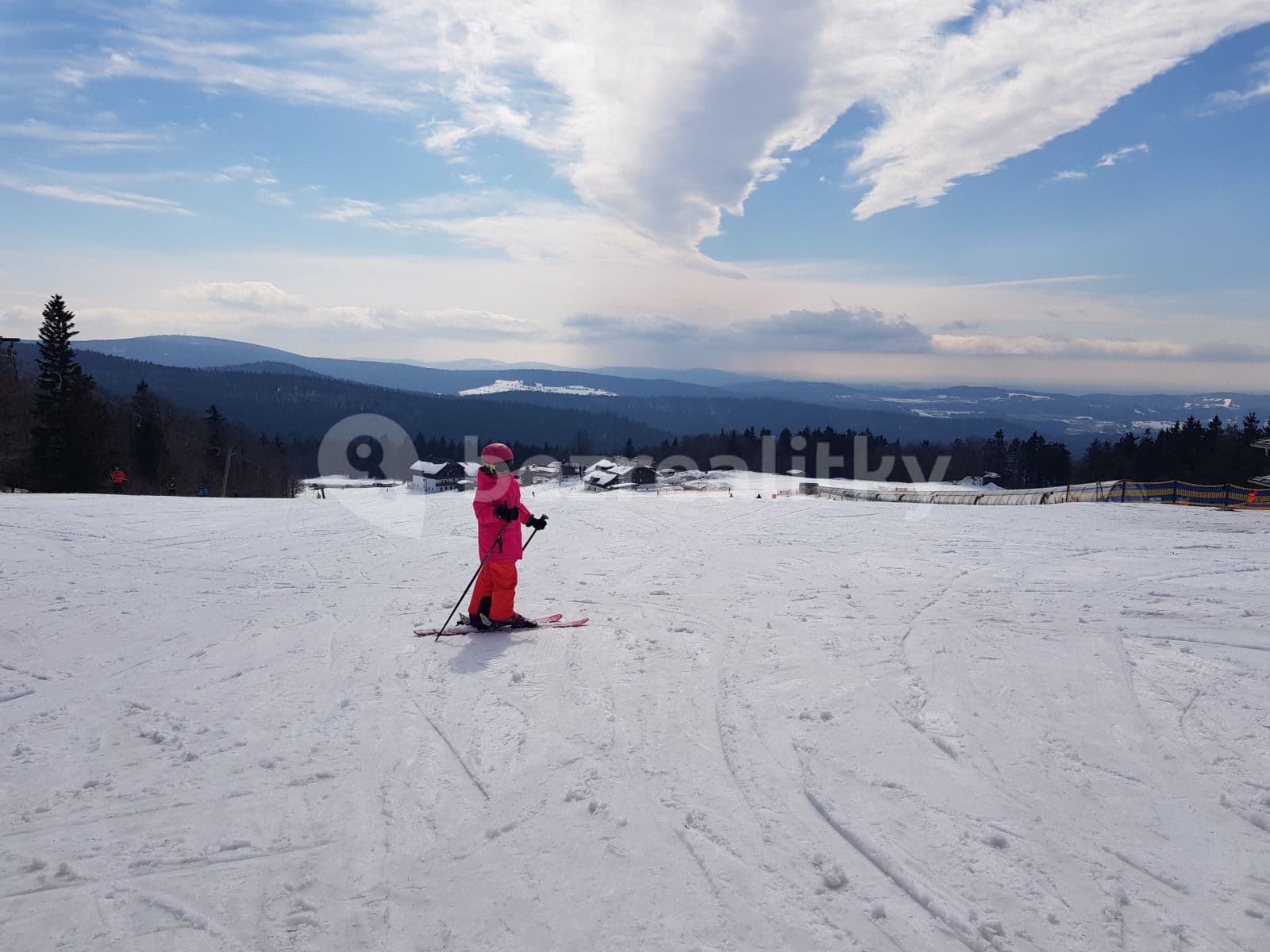 Pronájem bytu 1+kk 28 m², Strážný CZ / D, Strážný, Jihočeský kraj Pronájem bytu 1+kk 28 m², Strážný CZ / D, Strážný, Jihočeský kraj