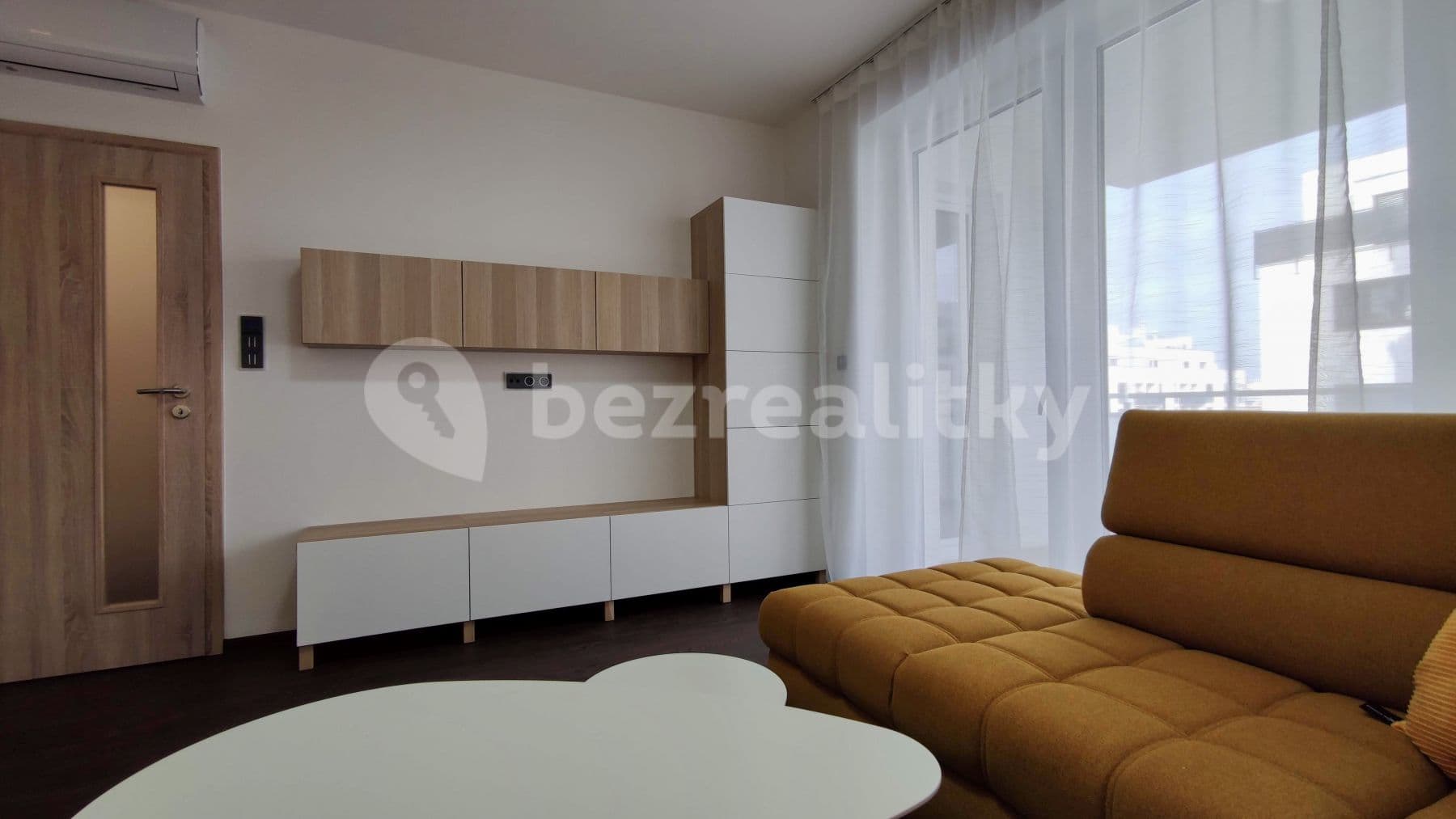Pronájem bytu 2+kk 52 m², Eduarda Hamburgera, Olomouc, Olomoucký kraj Pronájem bytu 2+kk 52 m², Eduarda Hamburgera, Olomouc, Olomoucký kraj