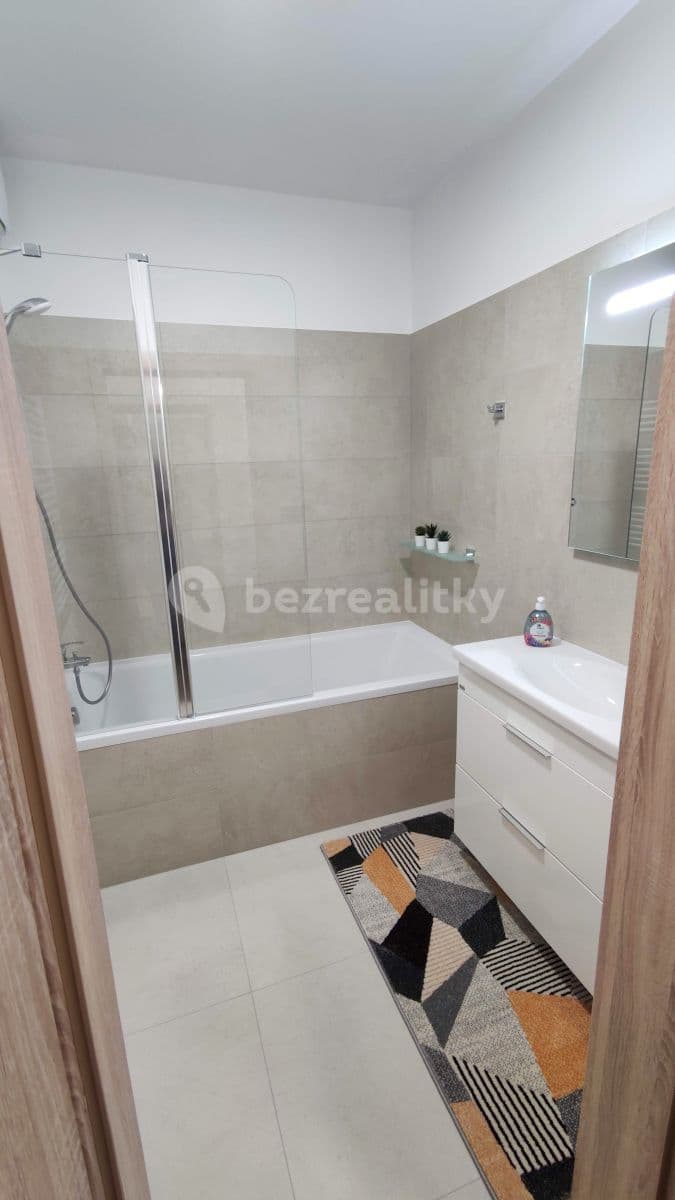 Pronájem bytu 2+kk 52 m², Eduarda Hamburgera, Olomouc, Olomoucký kraj Pronájem bytu 2+kk 52 m², Eduarda Hamburgera, Olomouc, Olomoucký kraj