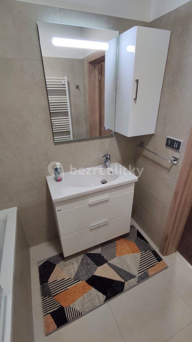 Pronájem bytu 2+kk 52 m², Eduarda Hamburgera, Olomouc, Olomoucký kraj Pronájem bytu 2+kk 52 m², Eduarda Hamburgera, Olomouc, Olomoucký kraj