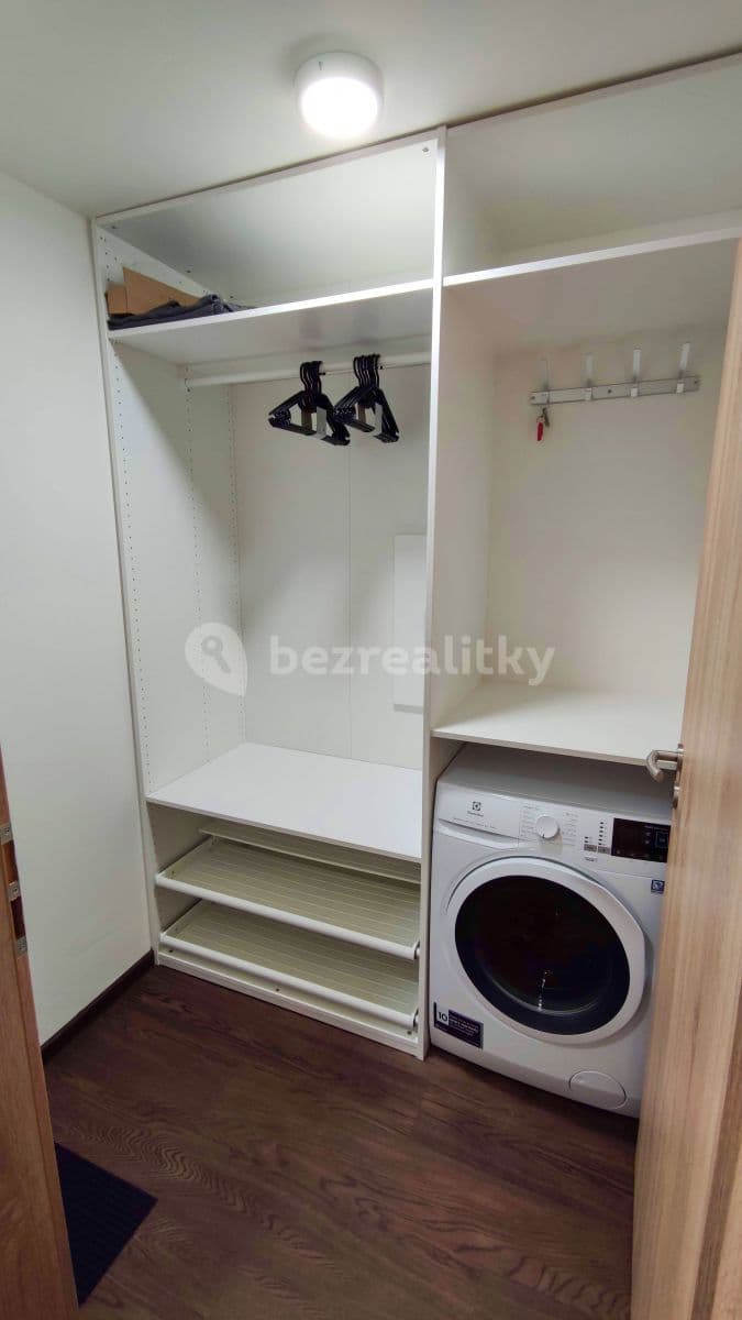 Pronájem bytu 2+kk 52 m², Eduarda Hamburgera, Olomouc, Olomoucký kraj Pronájem bytu 2+kk 52 m², Eduarda Hamburgera, Olomouc, Olomoucký kraj