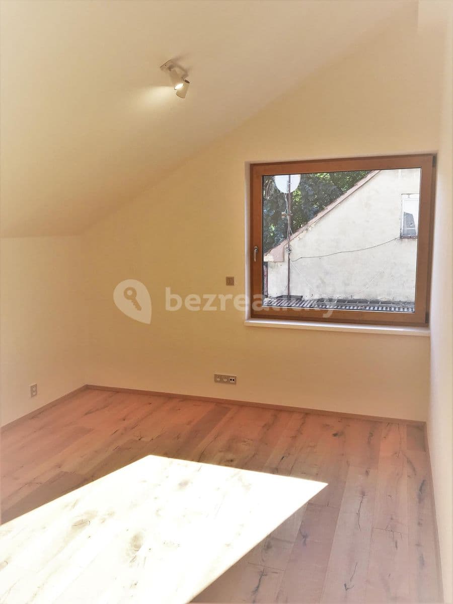 Prodej domu 135 m², pozemek 335 m², Vstavačová, Praha, Praha Prodej domu 135 m², pozemek 335 m², Vstavačová, Praha, Praha