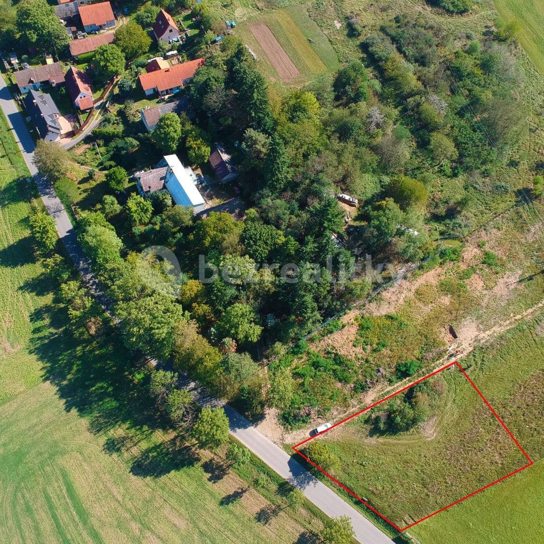 Prodej pozemku 1.030 m², Milešov, Středočeský kraj
