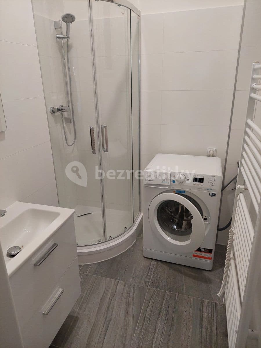 Pronájem bytu 1+kk 30 m², Počátecká, Praha, Praha Pronájem bytu 1+kk 30 m², Počátecká, Praha, Praha