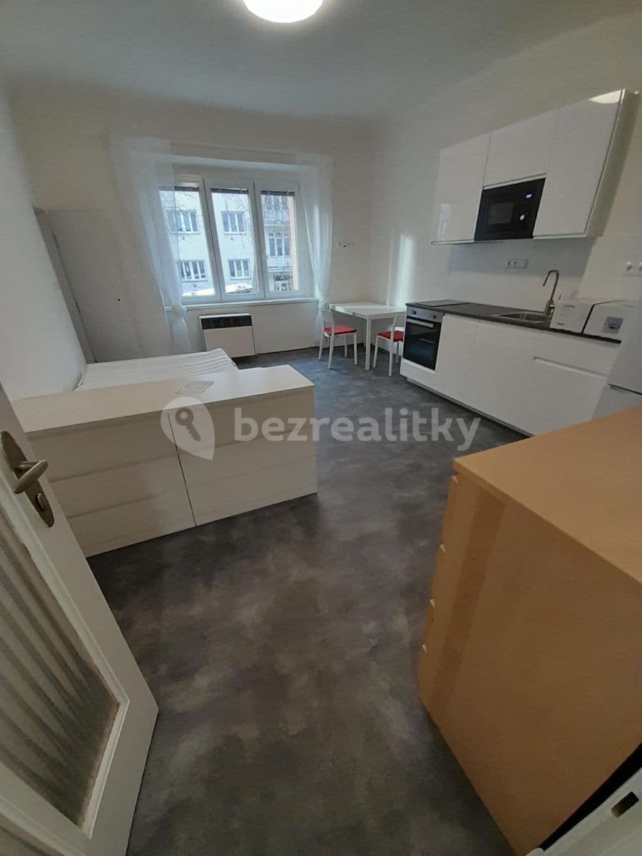 Pronájem bytu 1+kk 30 m², Počátecká, Praha, Praha Pronájem bytu 1+kk 30 m², Počátecká, Praha, Praha