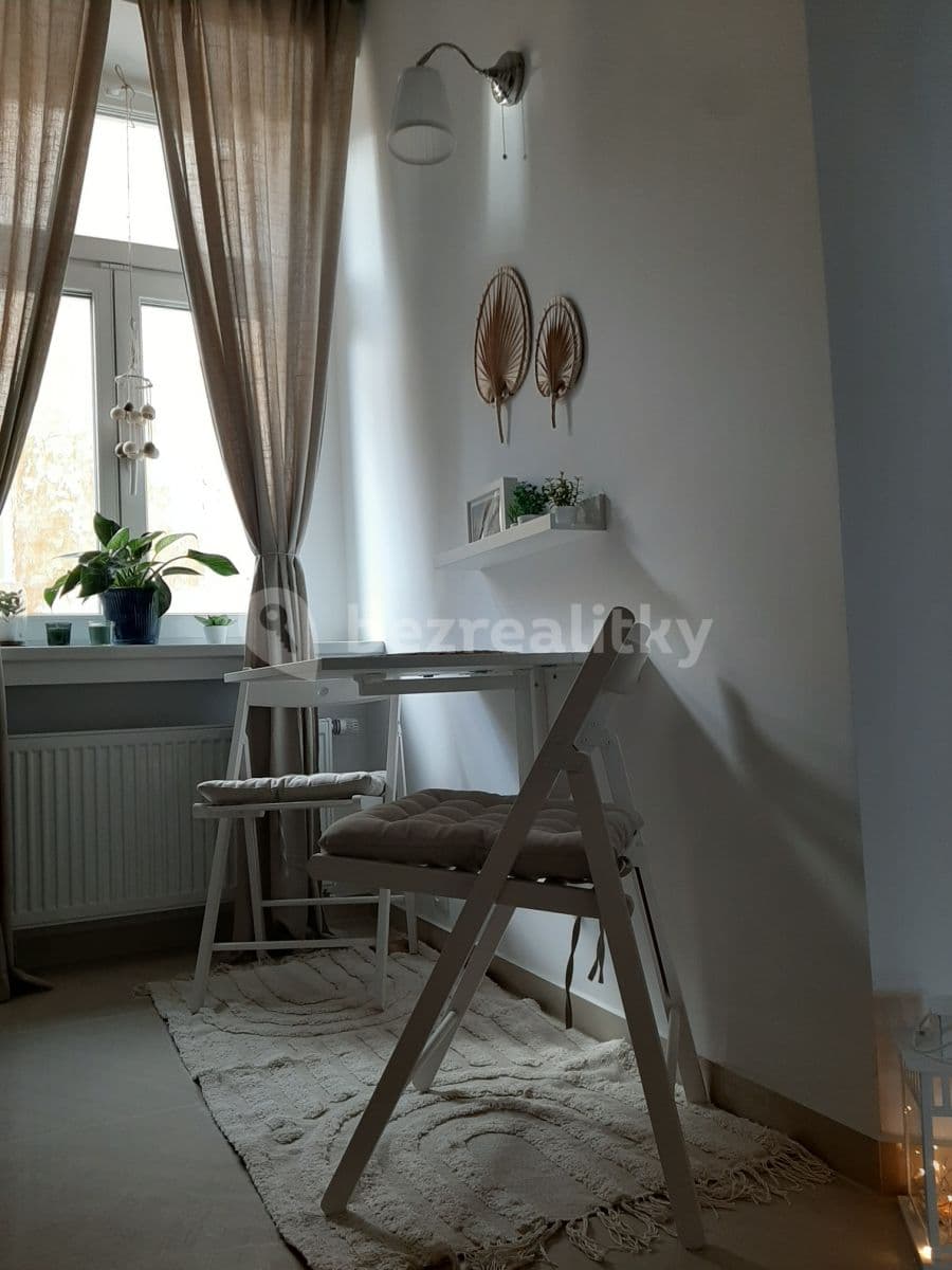 Pronájem bytu 1+1 35 m², Nuselská, Praha, Praha Pronájem bytu 1+1 35 m², Nuselská, Praha, Praha