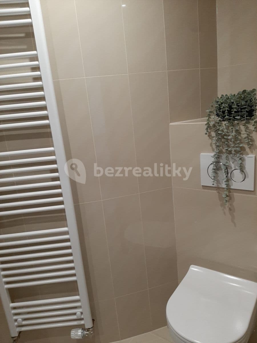 Pronájem bytu 1+1 35 m², Nuselská, Praha, Praha Pronájem bytu 1+1 35 m², Nuselská, Praha, Praha