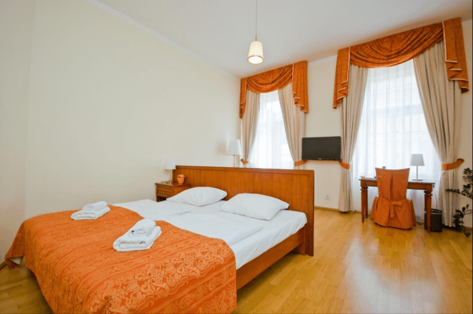 Pronájem bytu 1+kk 44 m², V Lesíčku, Praha, Praha Pronájem bytu 1+kk 44 m², V Lesíčku, Praha, Praha