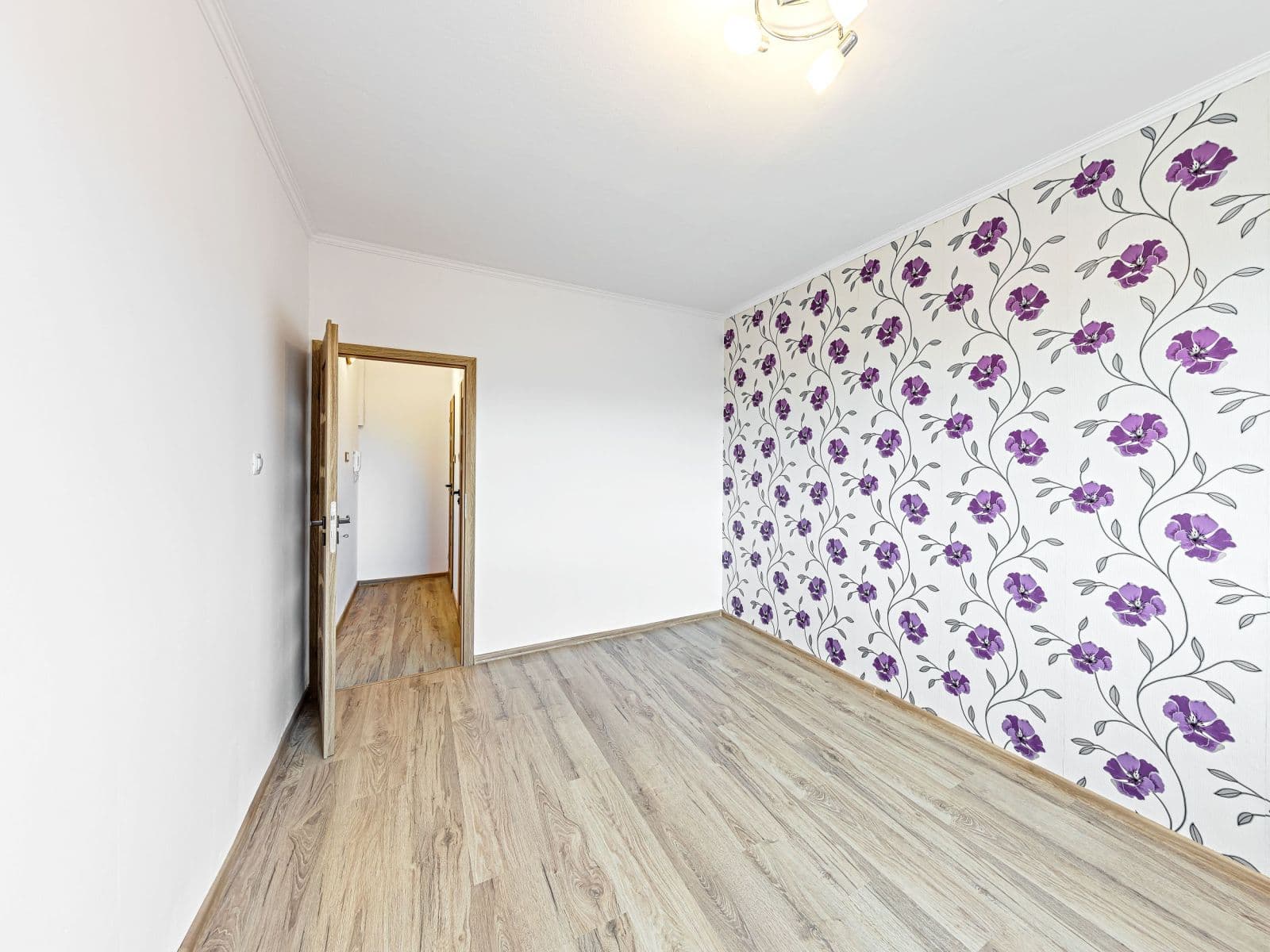 Pronájem bytu 3+1 78 m², F. L. Čelakovského, Jablonec nad Nisou, Liberecký kraj Pronájem bytu 3+1 78 m², F. L. Čelakovského, Jablonec nad Nisou, Liberecký kraj