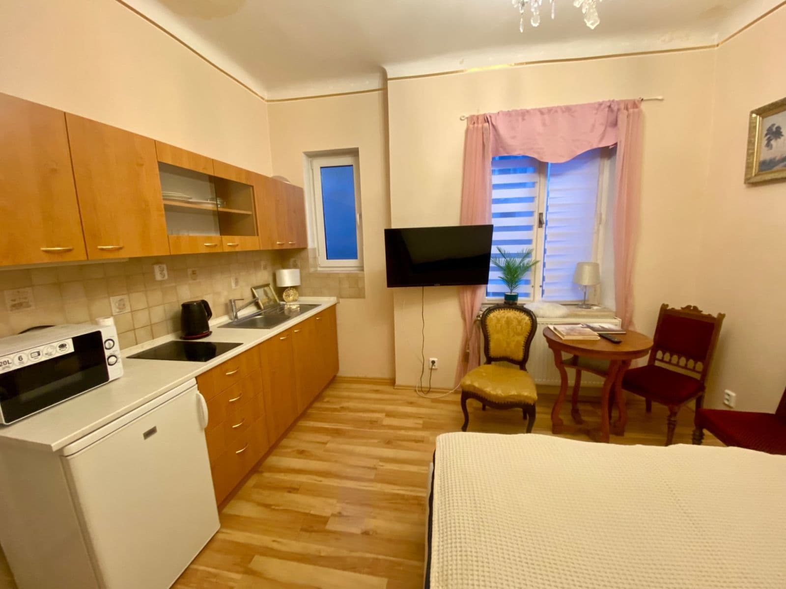 Pronájem bytu 1+kk 25 m², Ve Smečkách, Praha, Praha Pronájem bytu 1+kk 25 m², Ve Smečkách, Praha, Praha