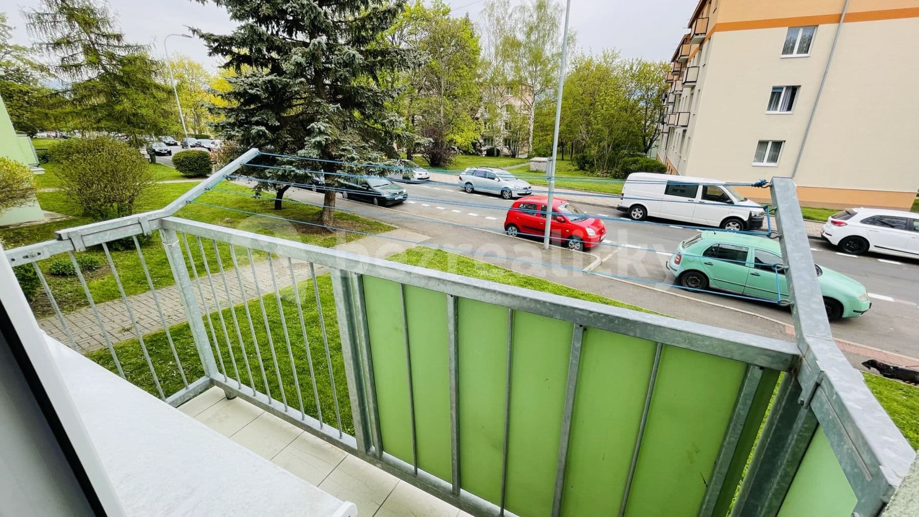 Pronájem bytu 2+kk 45 m², Buzulucká, Teplice, Ústecký kraj Pronájem bytu 2+kk 45 m², Buzulucká, Teplice, Ústecký kraj