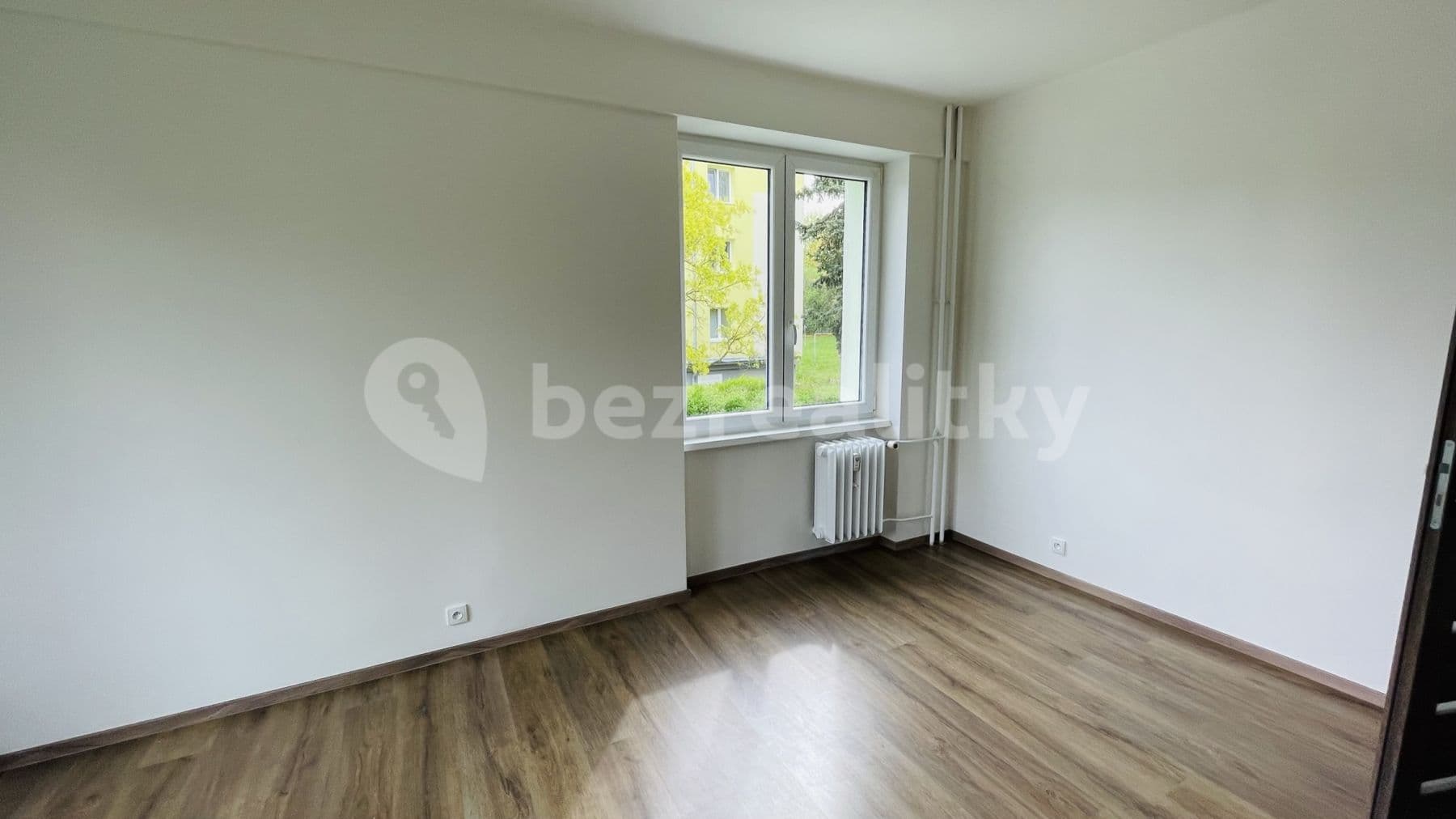 Pronájem bytu 2+kk 45 m², Buzulucká, Teplice, Ústecký kraj Pronájem bytu 2+kk 45 m², Buzulucká, Teplice, Ústecký kraj