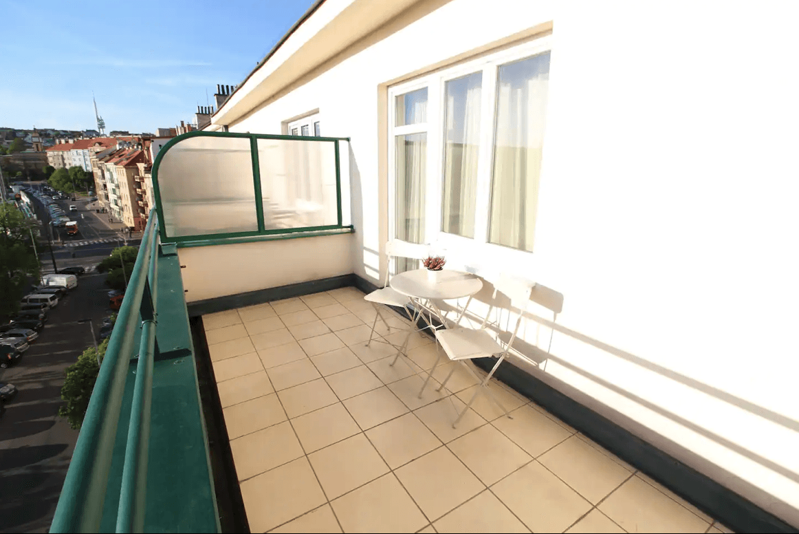 Pronájem bytu 1+kk 40 m², Sportovní, Praha, Praha Pronájem bytu 1+kk 40 m², Sportovní, Praha, Praha