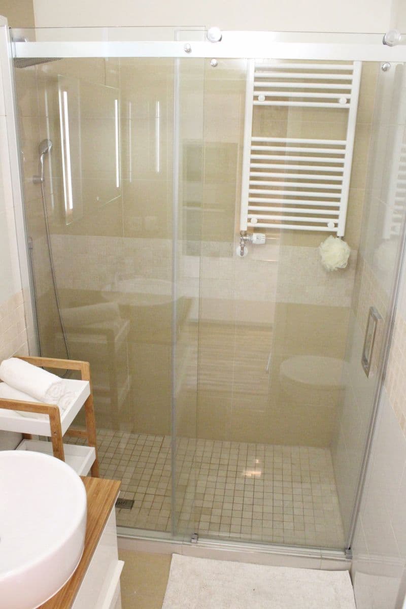 Pronájem bytu 1+kk 40 m², Sportovní, Praha, Praha Pronájem bytu 1+kk 40 m², Sportovní, Praha, Praha