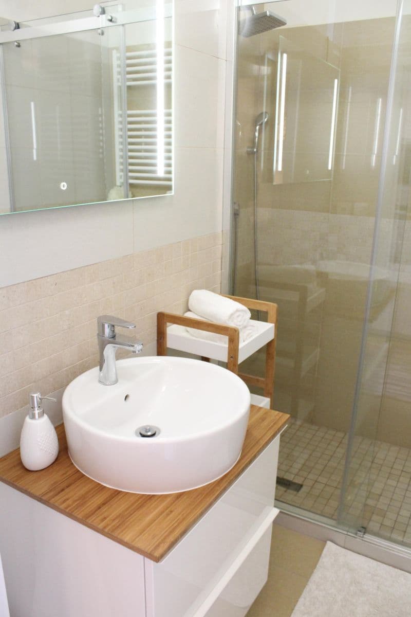 Pronájem bytu 1+kk 40 m², Sportovní, Praha, Praha Pronájem bytu 1+kk 40 m², Sportovní, Praha, Praha