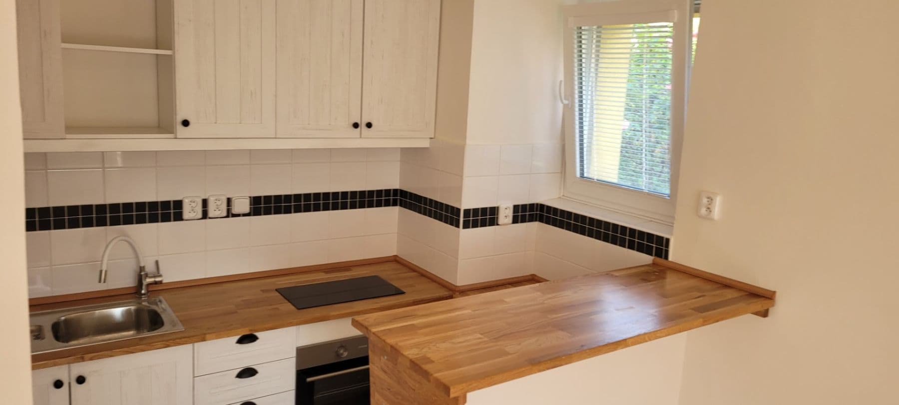 Pronájem bytu 1+kk 35 m², Vnější, Praha, Praha Pronájem bytu 1+kk 35 m², Vnější, Praha, Praha