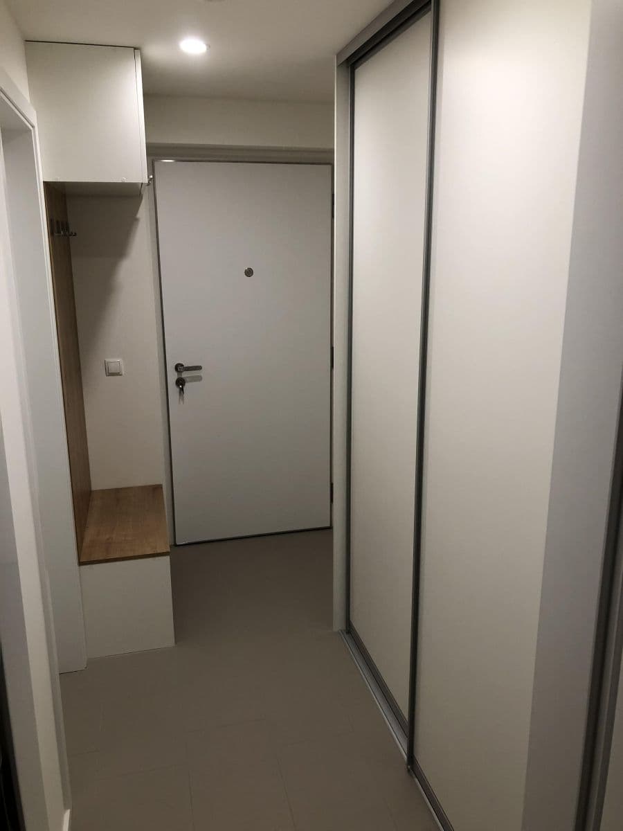 Pronájem bytu 1+kk 26 m², Ramonova, Praha, Praha Pronájem bytu 1+kk 26 m², Ramonova, Praha, Praha