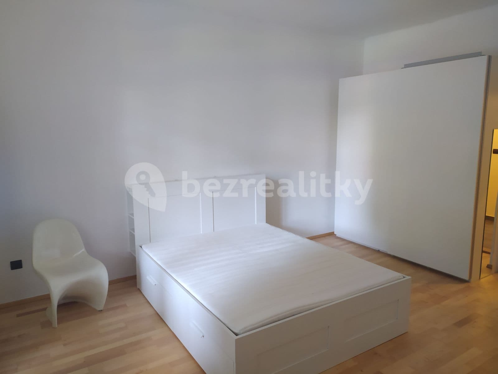 Pronájem bytu 1+1 37 m², Ortenovo náměstí, Praha, Praha Pronájem bytu 1+1 37 m², Ortenovo náměstí, Praha, Praha