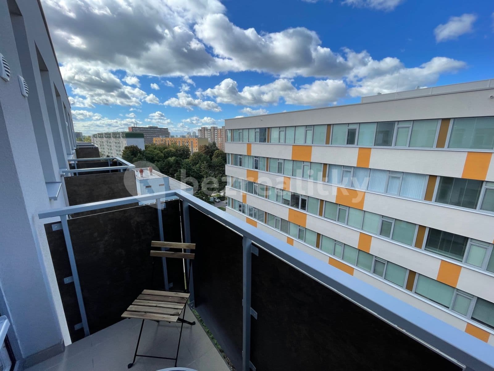 Pronájem bytu 2+1 52 m², Tomášikova, Ružinov, Bratislavský kraj Pronájem bytu 2+1 52 m², Tomášikova, Ružinov, Bratislavský kraj