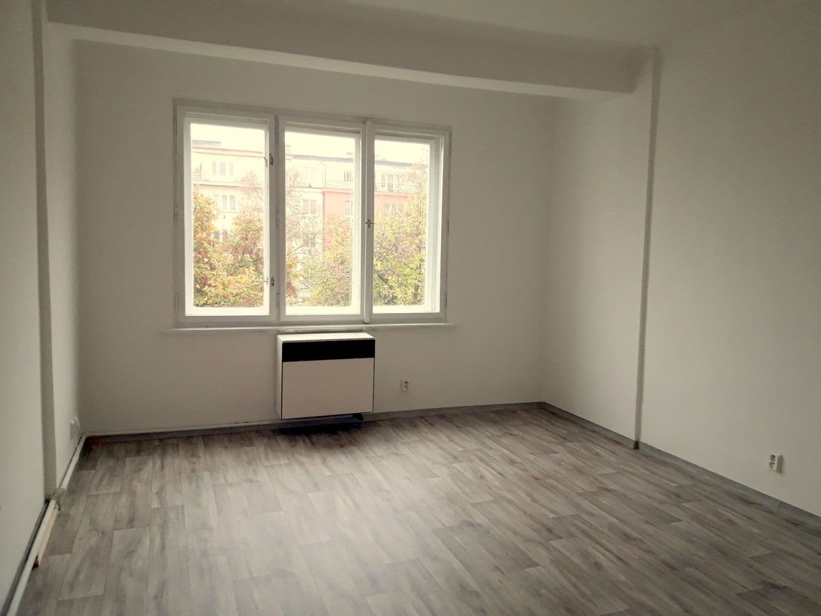 Pronájem bytu 2+kk 44 m², Hartigova, Praha, Praha Pronájem bytu 2+kk 44 m², Hartigova, Praha, Praha
