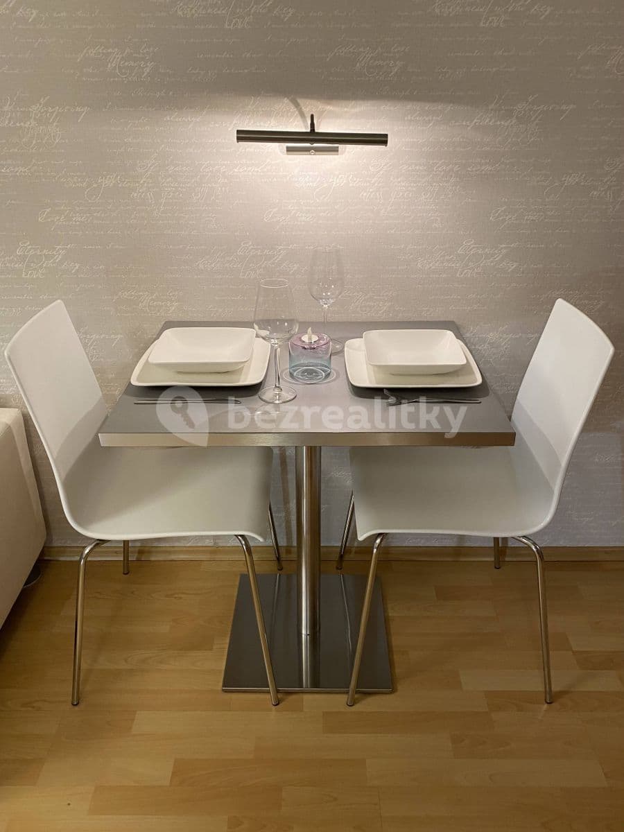 Pronájem bytu 2+kk 60 m², Kovanecká, Praha, Praha Pronájem bytu 2+kk 60 m², Kovanecká, Praha, Praha