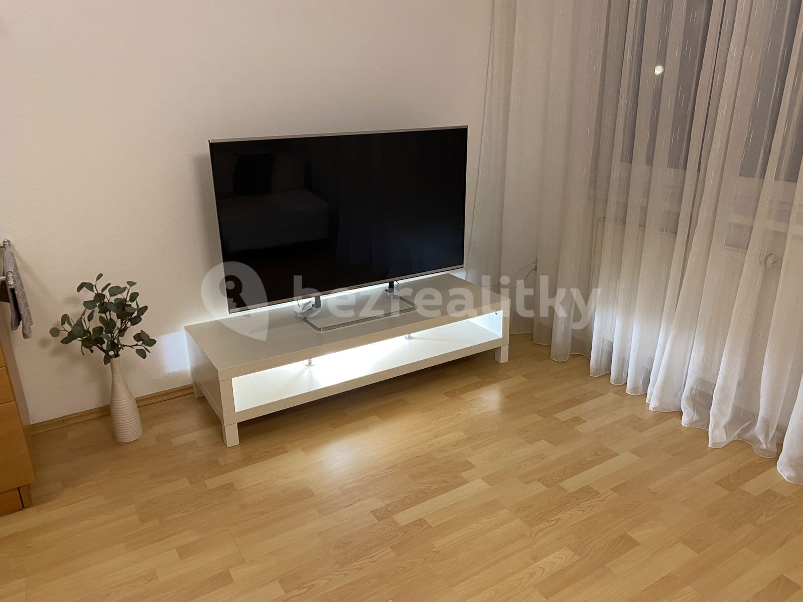 Pronájem bytu 2+kk 60 m², Kovanecká, Praha, Praha Pronájem bytu 2+kk 60 m², Kovanecká, Praha, Praha