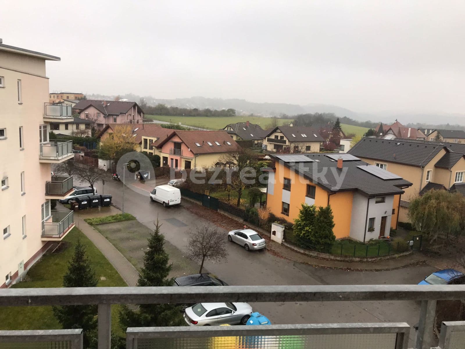 Pronájem bytu 1+kk 37 m², Felklova, Roztoky, Středočeský kraj Pronájem bytu 1+kk 37 m², Felklova, Roztoky, Středočeský kraj