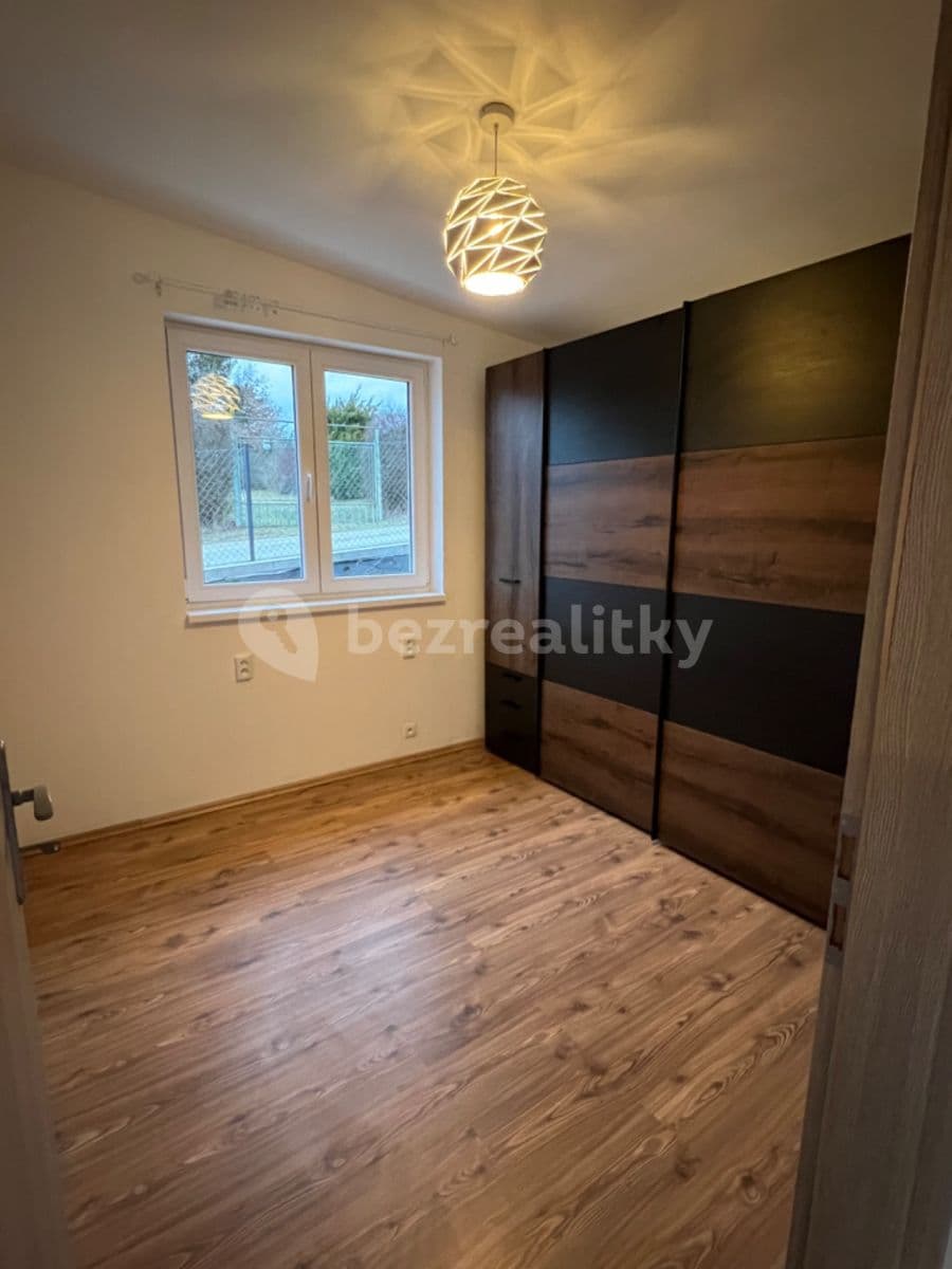 Pronájem domu 80 m², pozemek 100 m², Mokrovraty, Středočeský kraj Pronájem domu 80 m², pozemek 100 m², Mokrovraty, Středočeský kraj