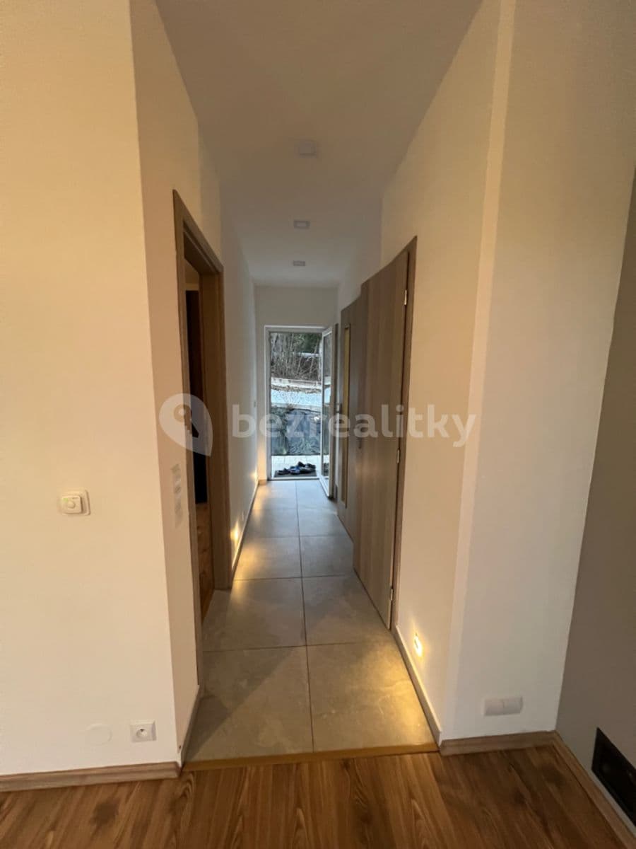 Pronájem domu 80 m², pozemek 100 m², Mokrovraty, Středočeský kraj Pronájem domu 80 m², pozemek 100 m², Mokrovraty, Středočeský kraj