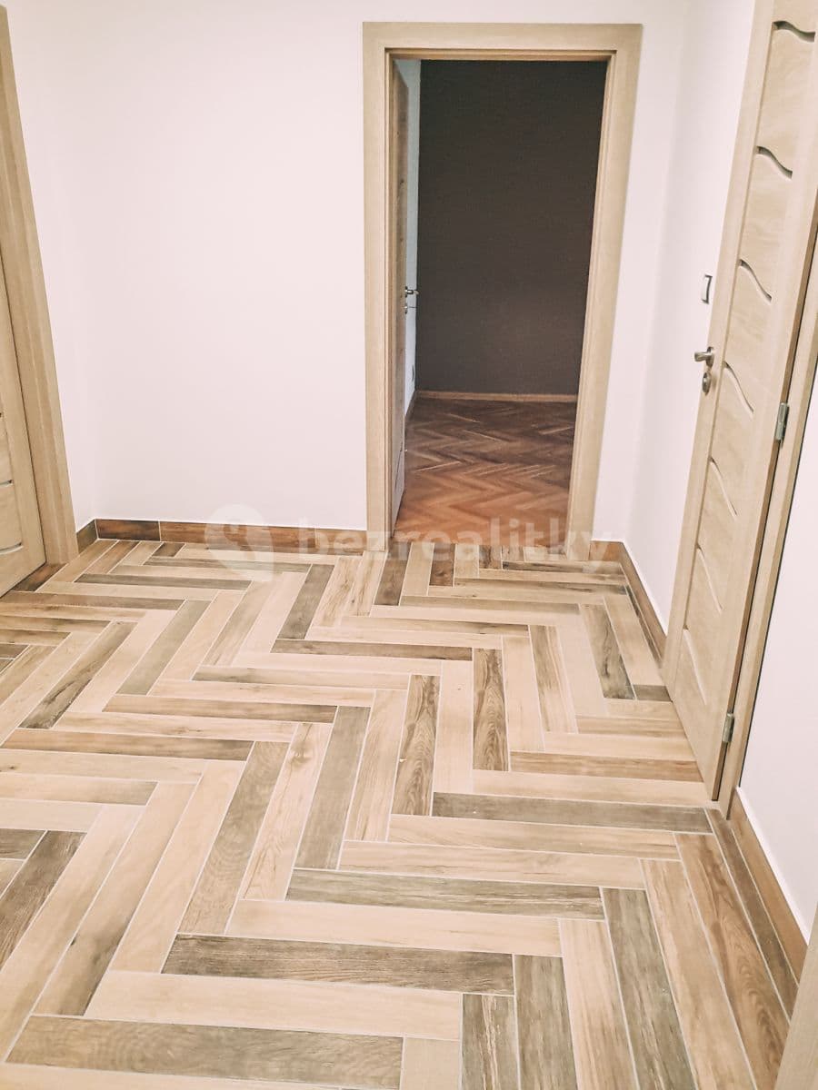 Pronájem bytu 2+1 61 m², Východní, Karlovy Vary, Karlovarský kraj Pronájem bytu 2+1 61 m², Východní, Karlovy Vary, Karlovarský kraj