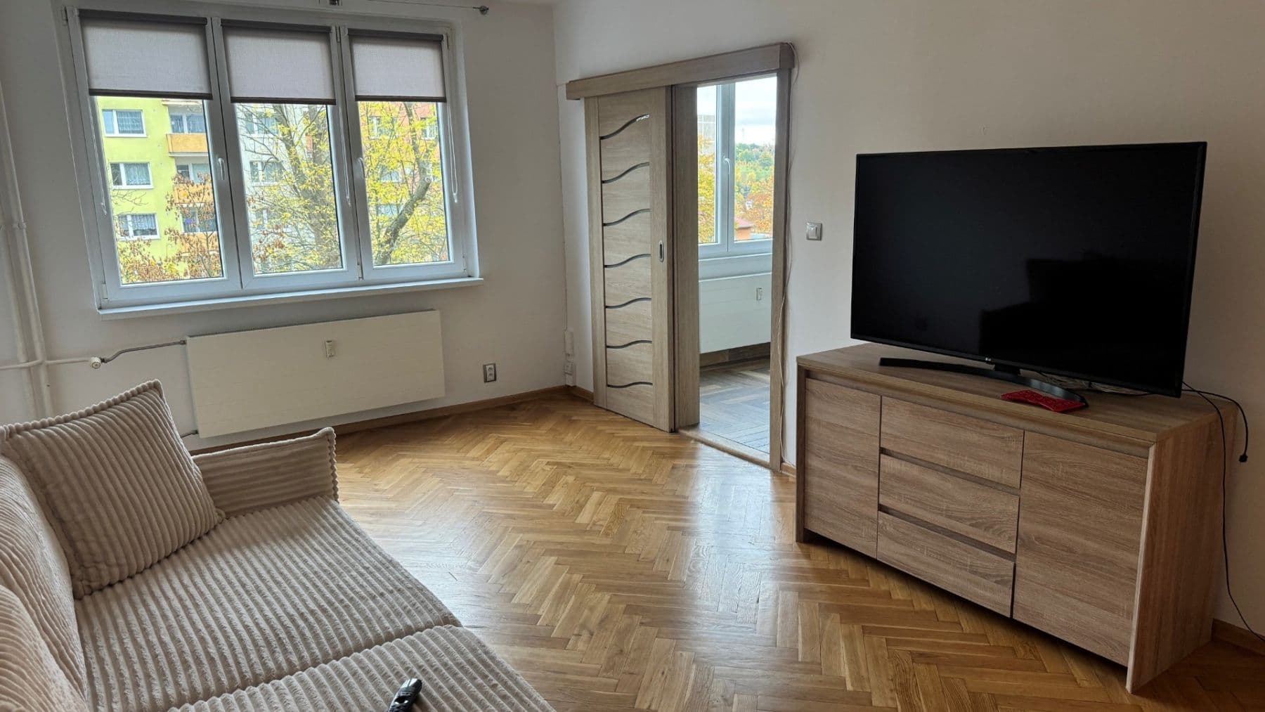 Pronájem bytu 2+1 61 m², Východní, Karlovy Vary, Karlovarský kraj Pronájem bytu 2+1 61 m², Východní, Karlovy Vary, Karlovarský kraj