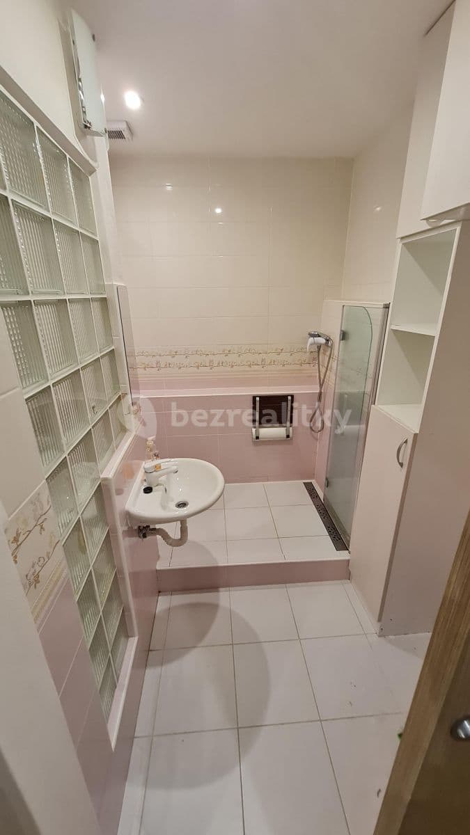 Pronájem bytu 2+kk 41 m², V Zápolí, Praha, Praha Pronájem bytu 2+kk 41 m², V Zápolí, Praha, Praha