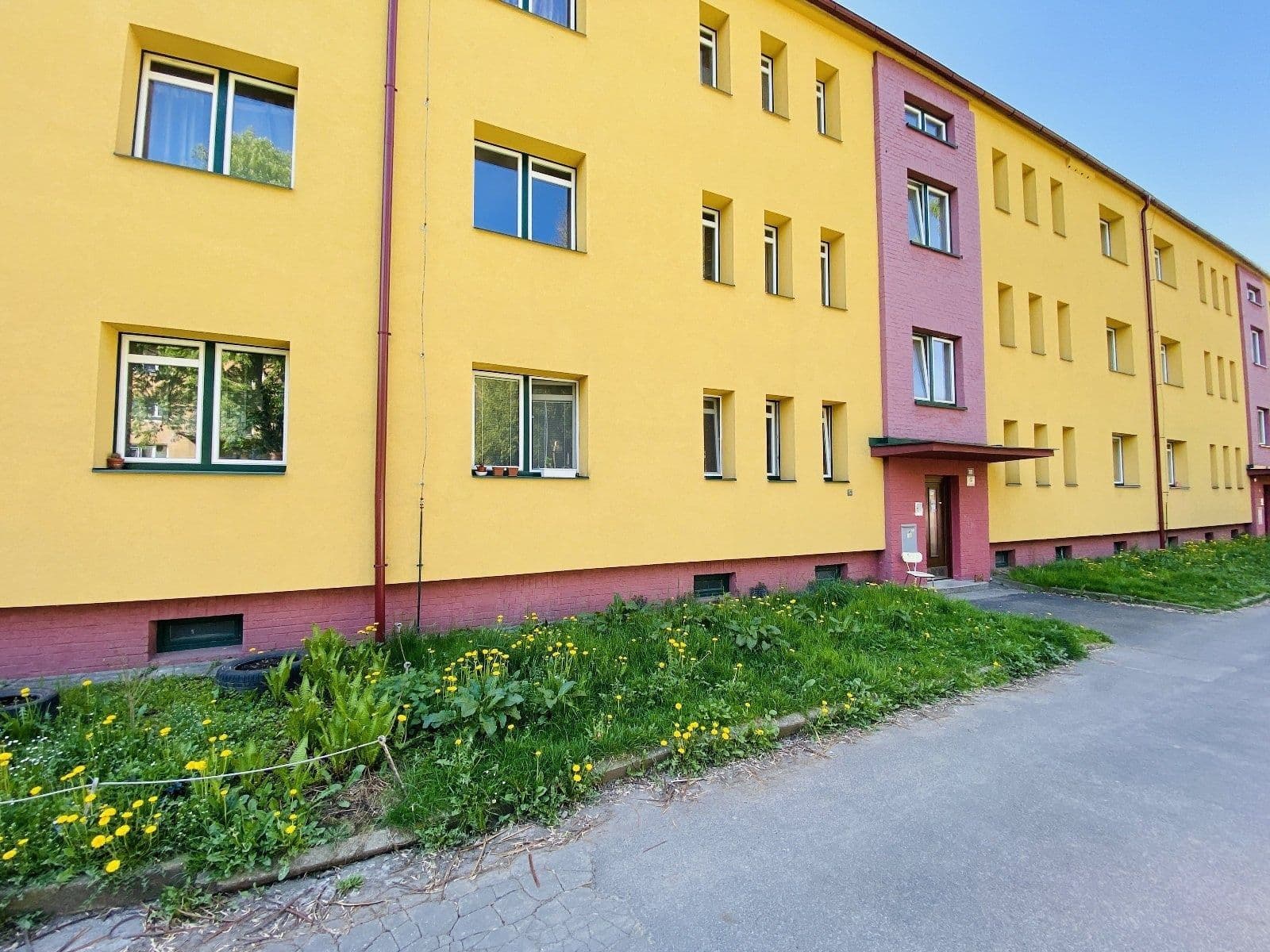 Pronájem bytu 1+kk 27 m², Dělnická, Ostrava, Moravskoslezský kraj Pronájem bytu 1+kk 27 m², Dělnická, Ostrava, Moravskoslezský kraj