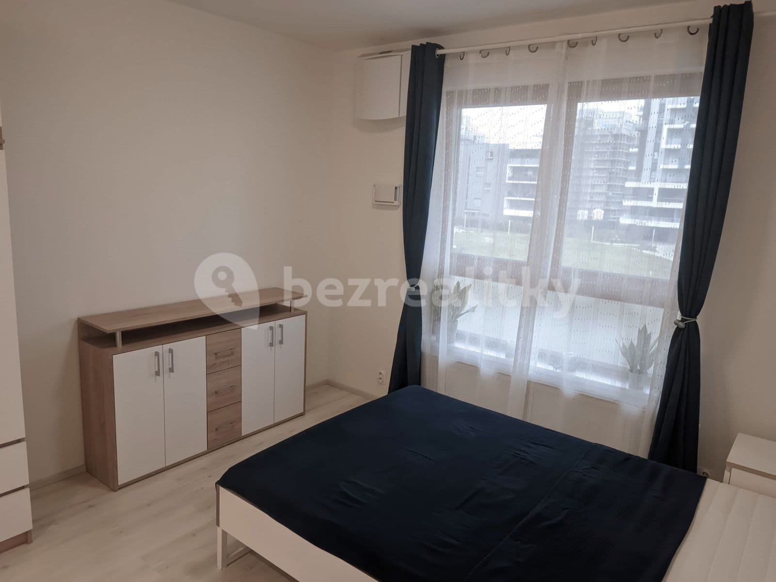 Pronájem bytu 1+kk 33 m², K Vystrkovu, Praha, Praha Pronájem bytu 1+kk 33 m², K Vystrkovu, Praha, Praha