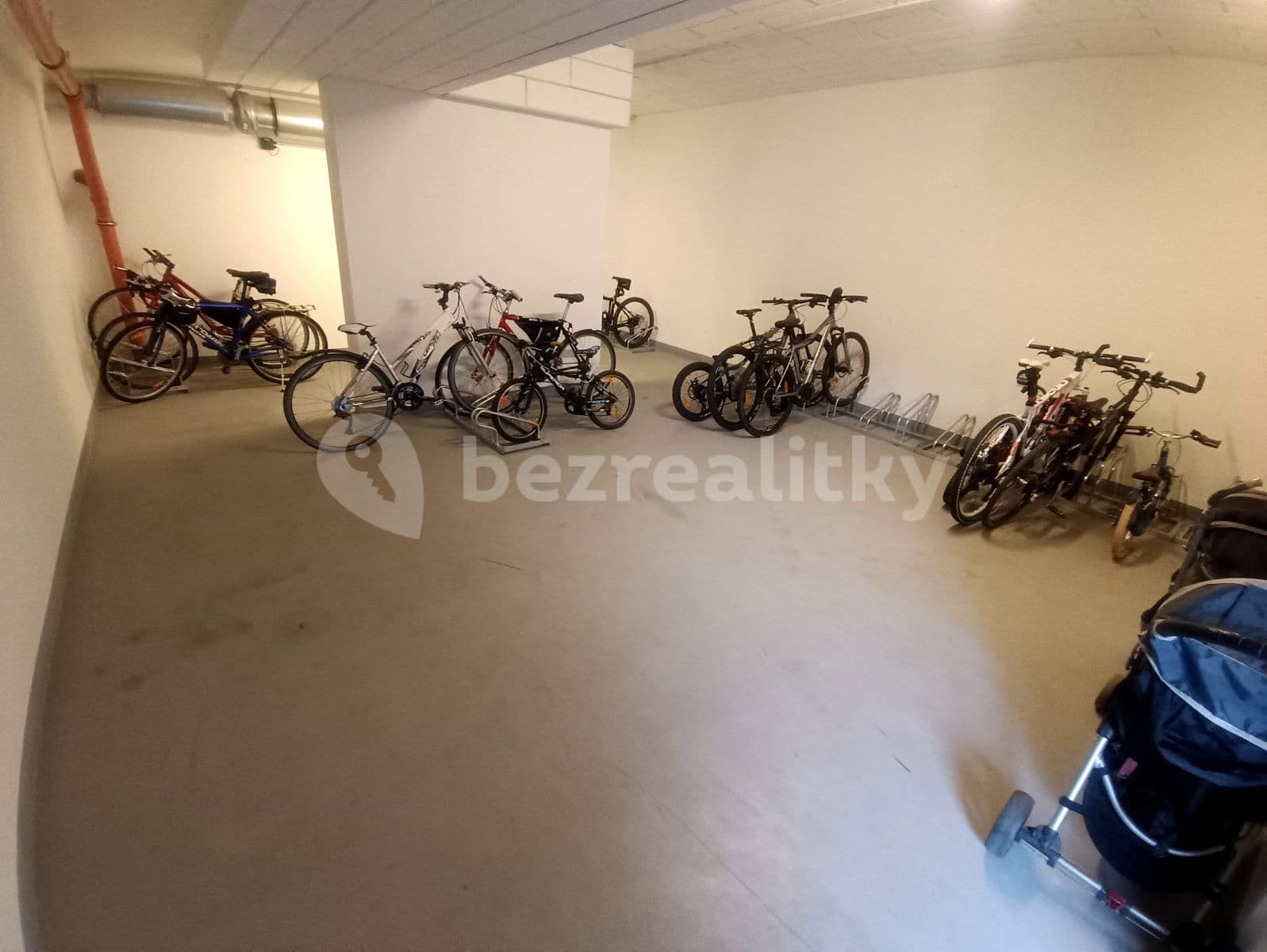 Pronájem bytu 1+kk 33 m², K Vystrkovu, Praha, Praha Pronájem bytu 1+kk 33 m², K Vystrkovu, Praha, Praha