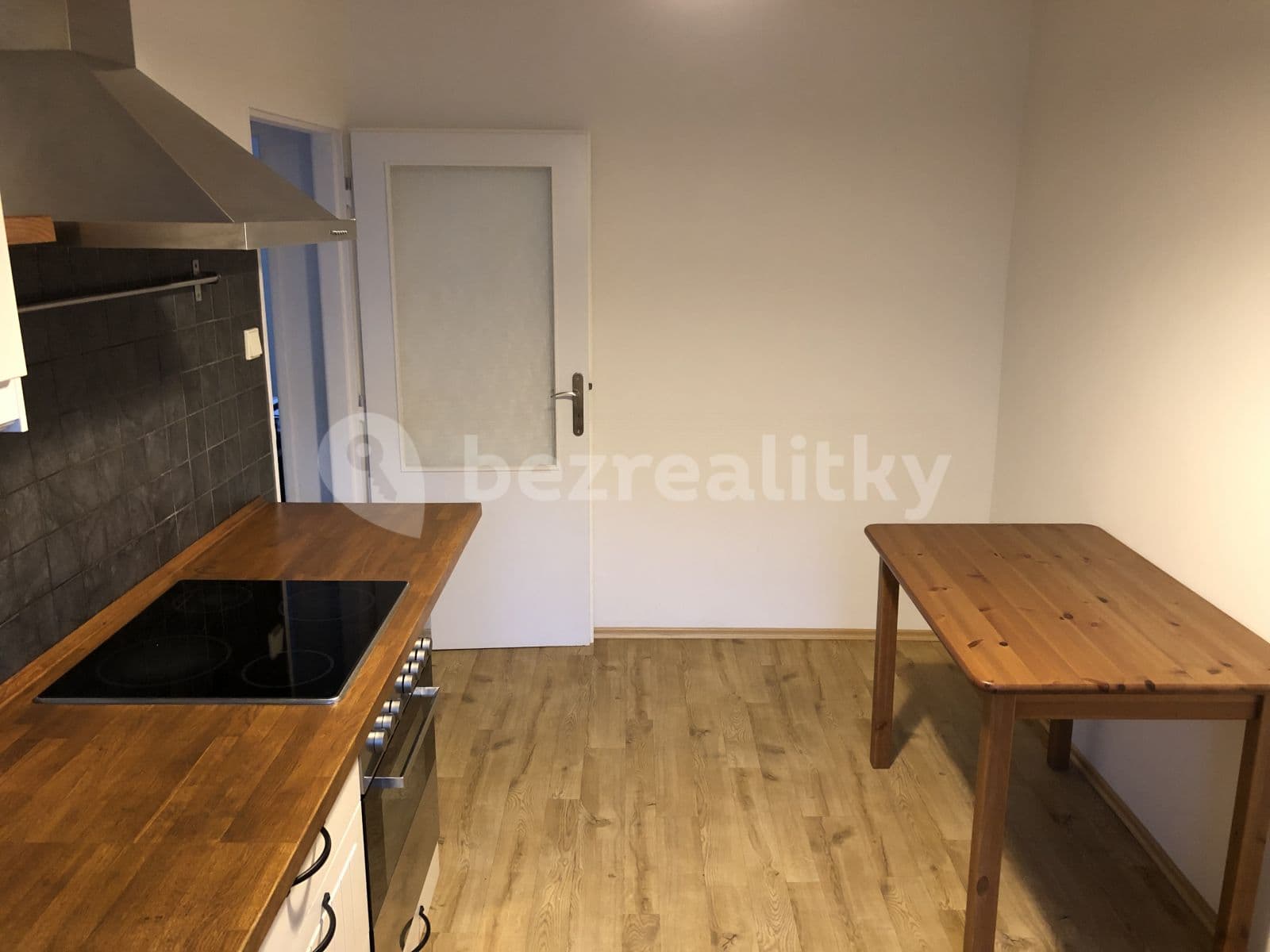 Pronájem bytu 2+1 56 m², Otínská, Praha, Praha Pronájem bytu 2+1 56 m², Otínská, Praha, Praha