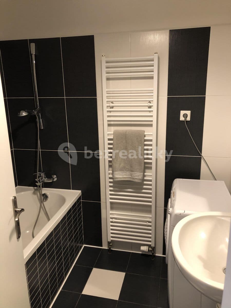 Pronájem bytu 2+1 56 m², Otínská, Praha, Praha Pronájem bytu 2+1 56 m², Otínská, Praha, Praha