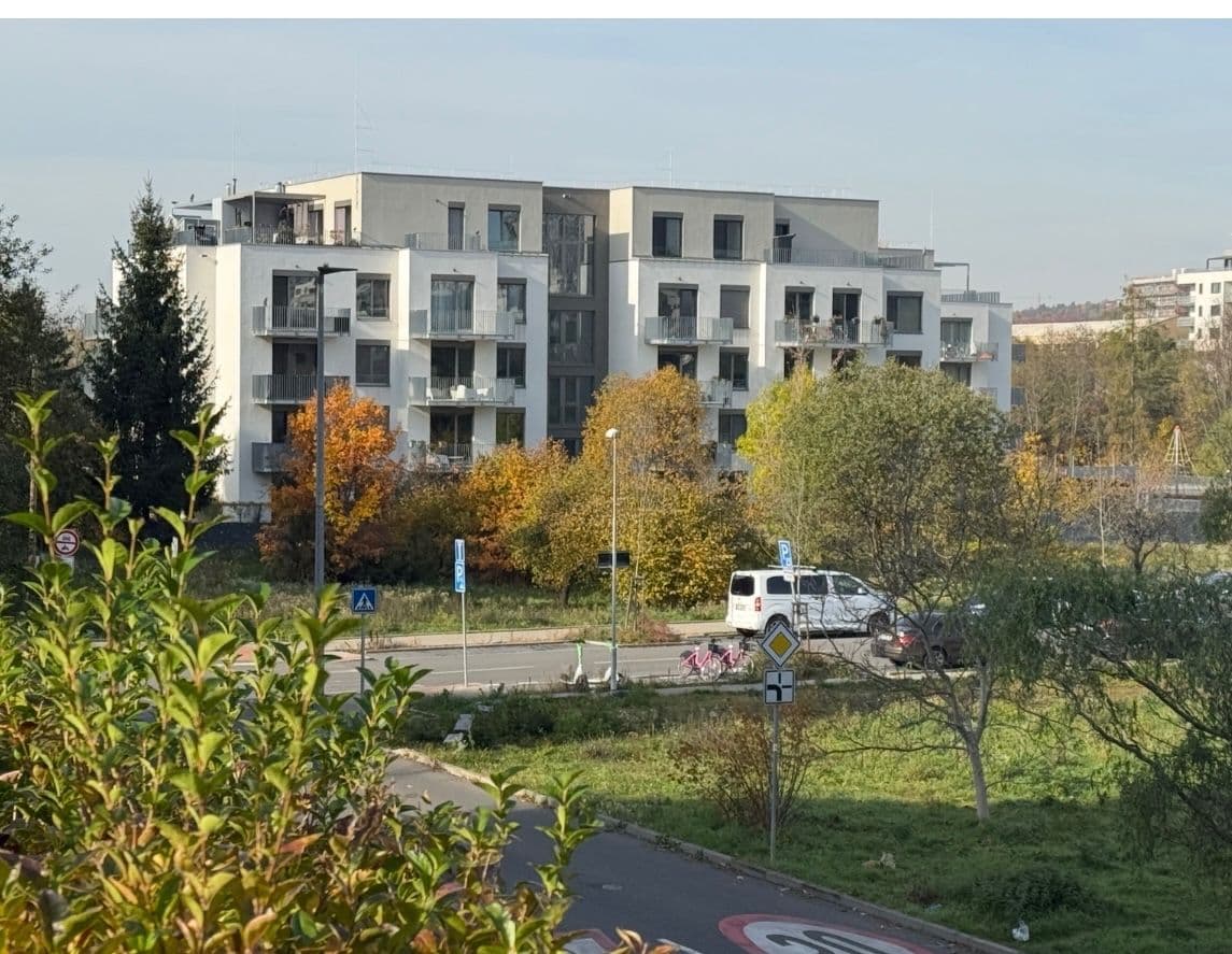 Pronájem bytu 2+kk 61 m², Ivana Hlinky, Praha, Praha Pronájem bytu 2+kk 61 m², Ivana Hlinky, Praha, Praha