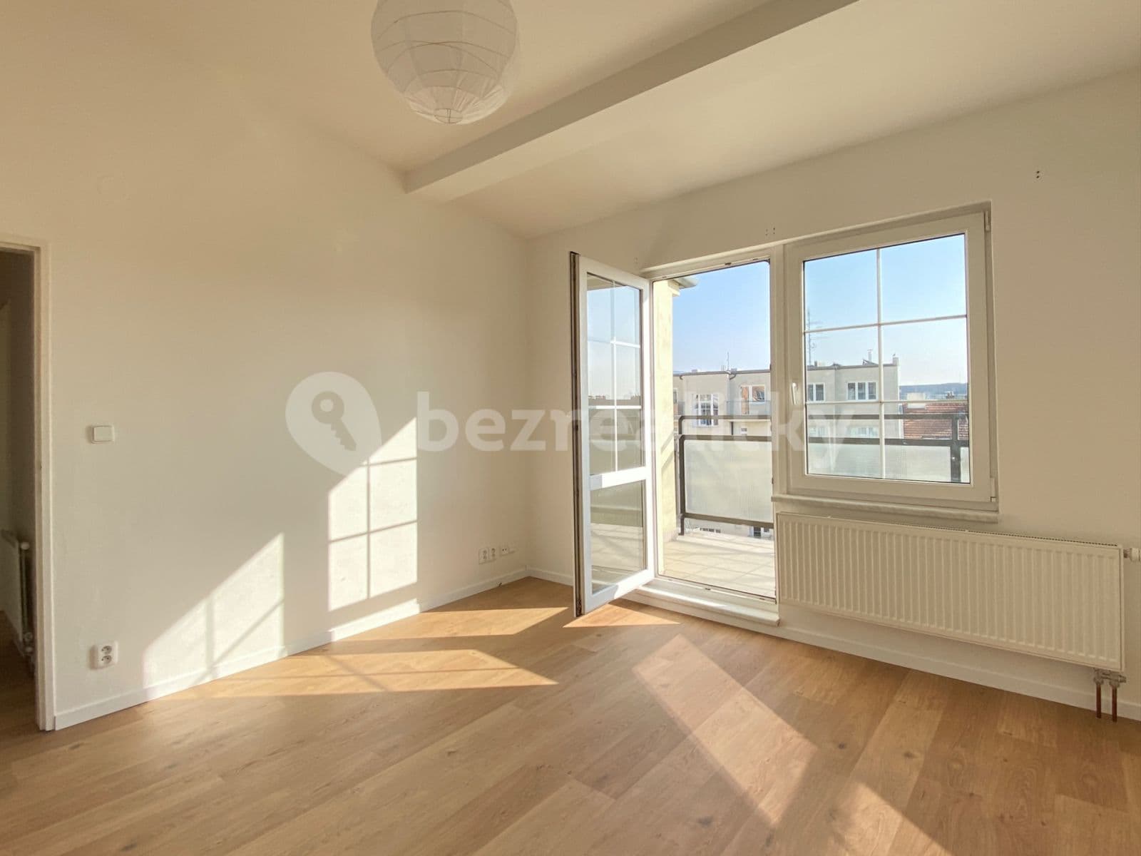 Pronájem bytu 2+kk 42 m², Leitnerova, Brno, Jihomoravský kraj Pronájem bytu 2+kk 42 m², Leitnerova, Brno, Jihomoravský kraj