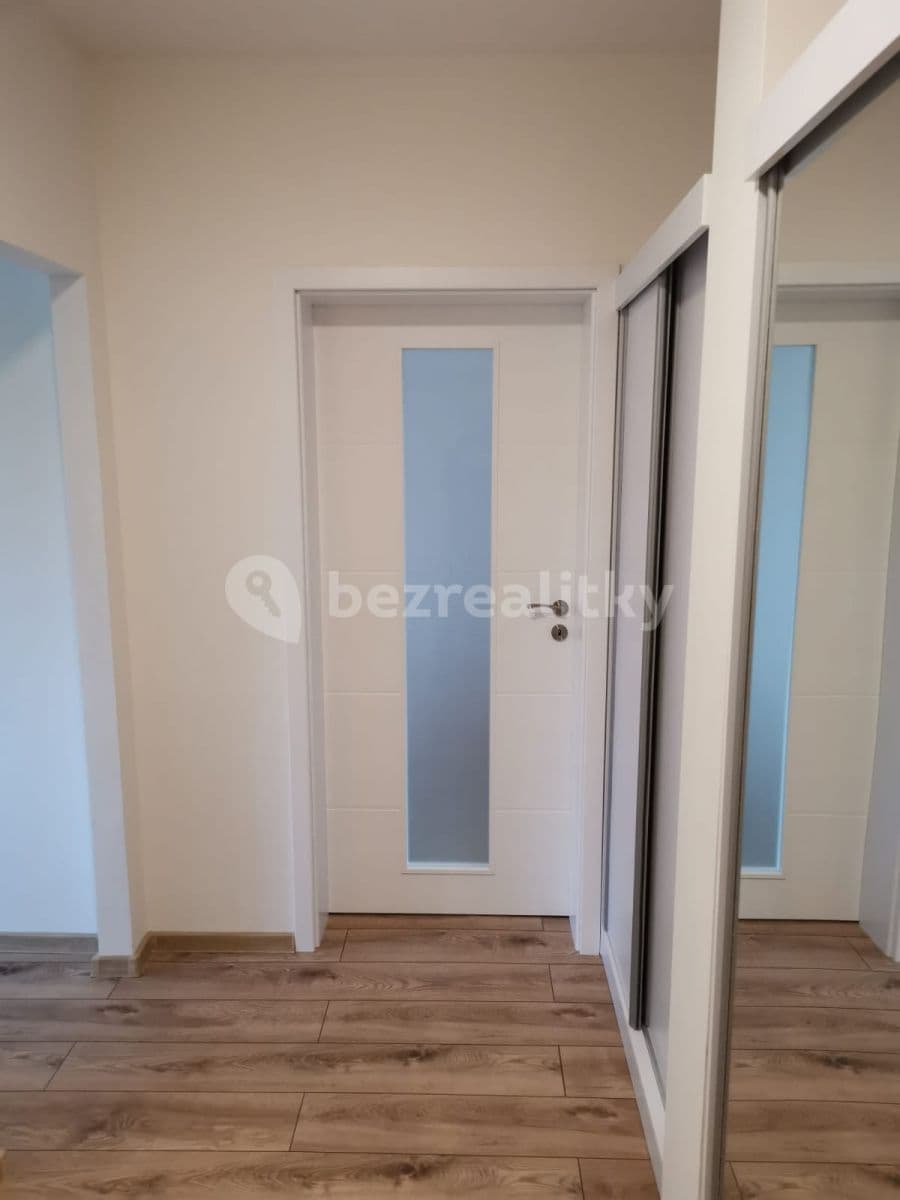 Pronájem bytu 2+1 60 m², Káranská, Praha, Praha Pronájem bytu 2+1 60 m², Káranská, Praha, Praha