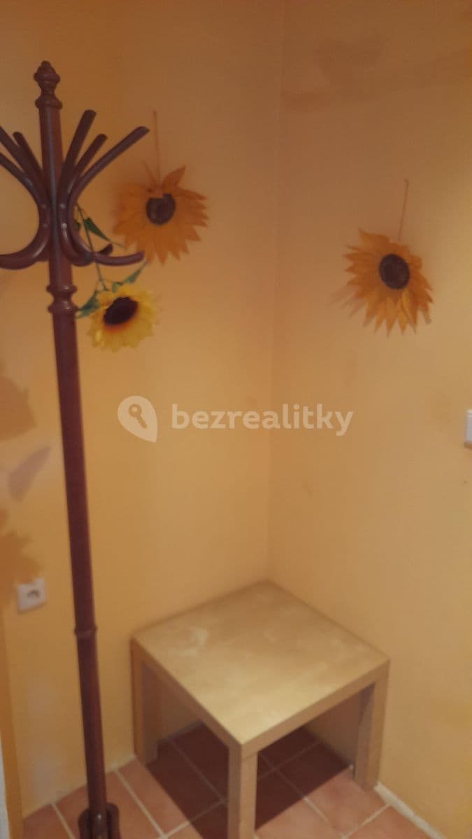 Pronájem bytu 1+1 52 m², Nad Šutkou, Praha, Praha Pronájem bytu 1+1 52 m², Nad Šutkou, Praha, Praha