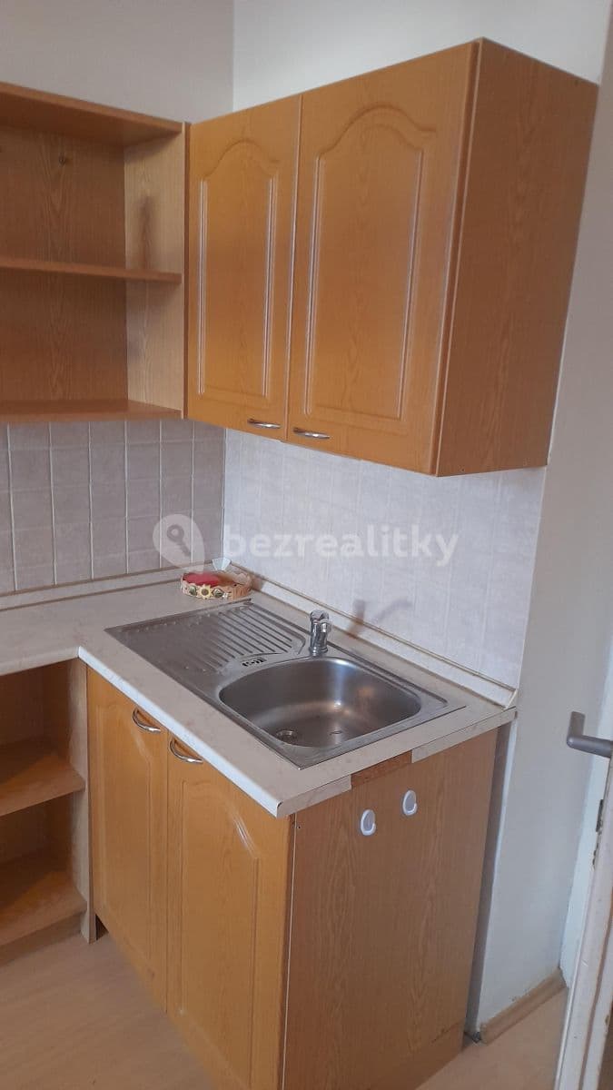 Pronájem bytu 1+1 52 m², Nad Šutkou, Praha, Praha Pronájem bytu 1+1 52 m², Nad Šutkou, Praha, Praha