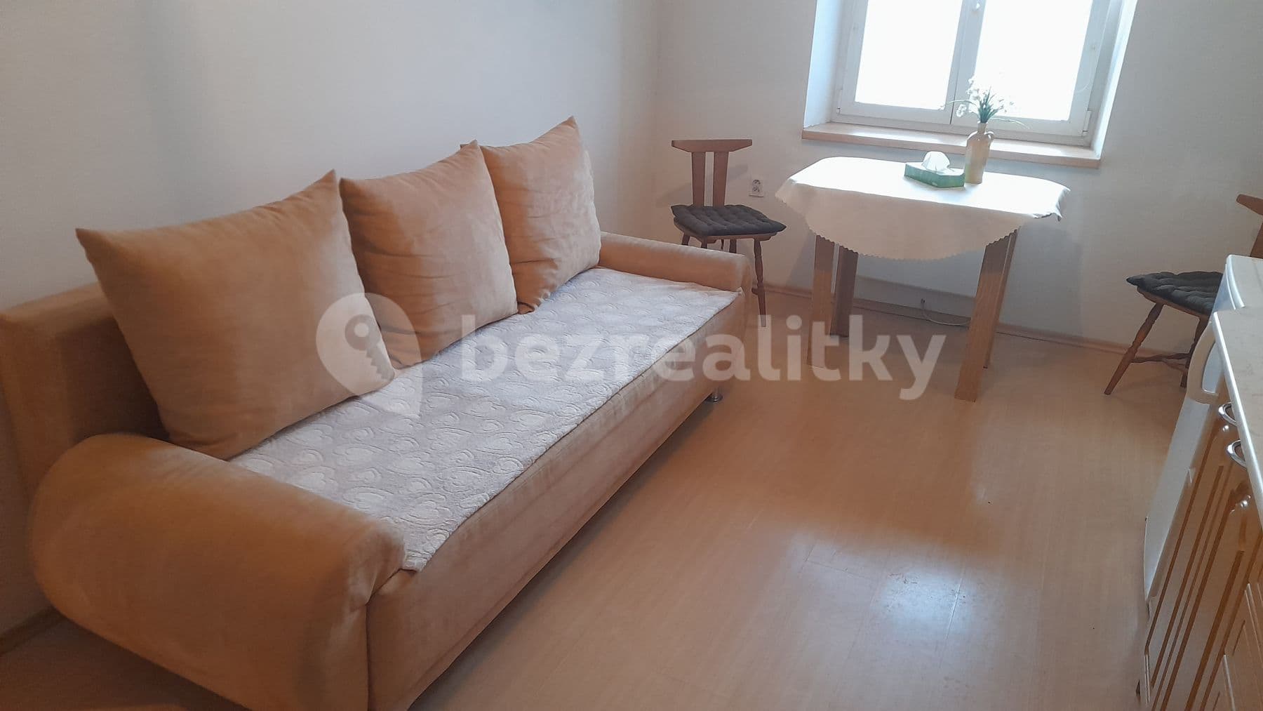 Pronájem bytu 1+1 52 m², Nad Šutkou, Praha, Praha Pronájem bytu 1+1 52 m², Nad Šutkou, Praha, Praha